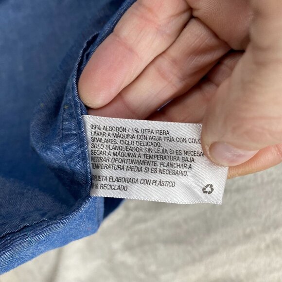 Mossimo Supply Co Mens Chambray Shirt Medium Blue Short Sleeve Casual Button Up - Picture 10 of 12